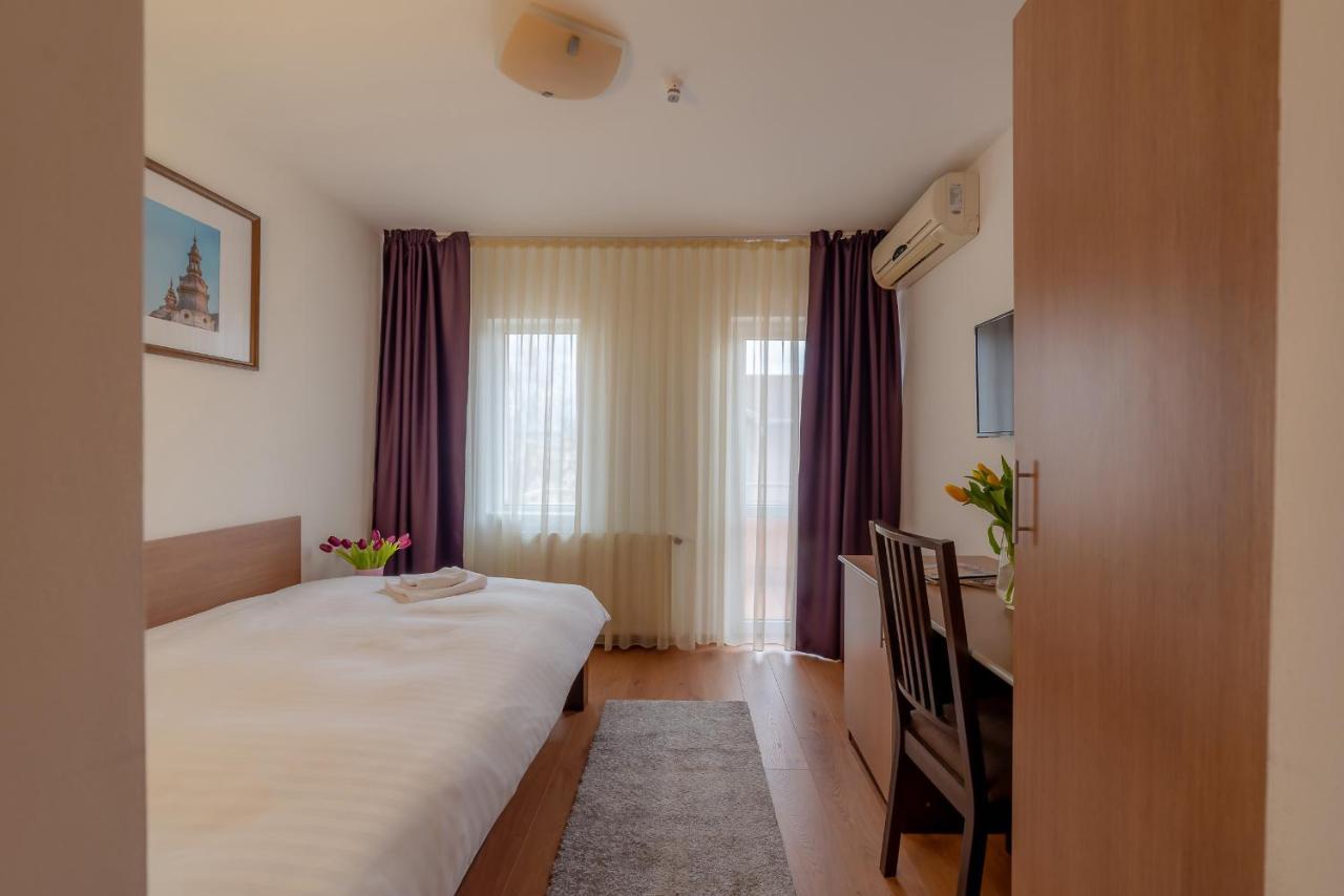 Pension Cluj Bagian luar foto